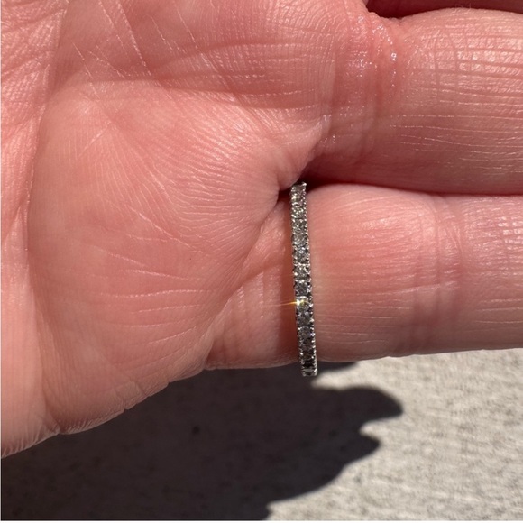 🌸NANO BUNNY🌸 DO NOT BUY. 1.7mm natural diamond full eternity ring size 6. ✨ - Picture 5 of 9